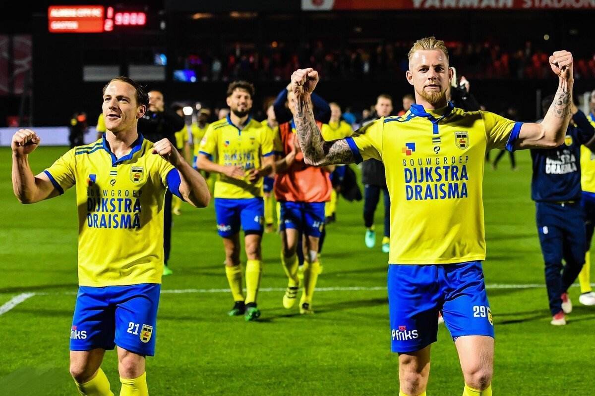 受到冲击 受到冲击